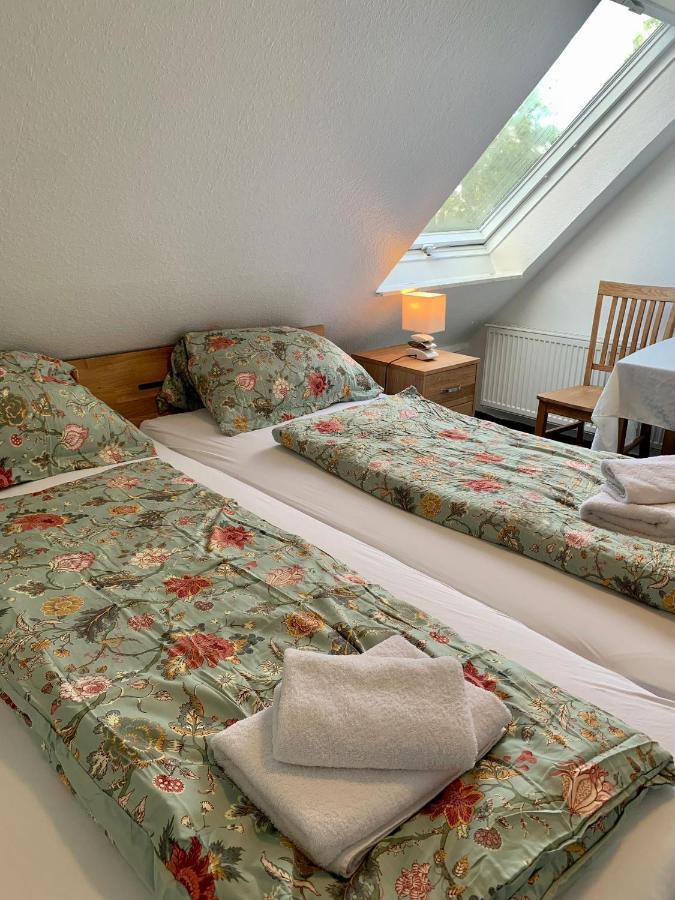 Hotel Pension Schienfatt Am Dornumersieler Tief Екстер'єр фото